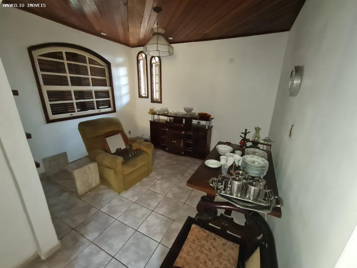 Casa à venda com 4 quartos, 360m² - Foto 7