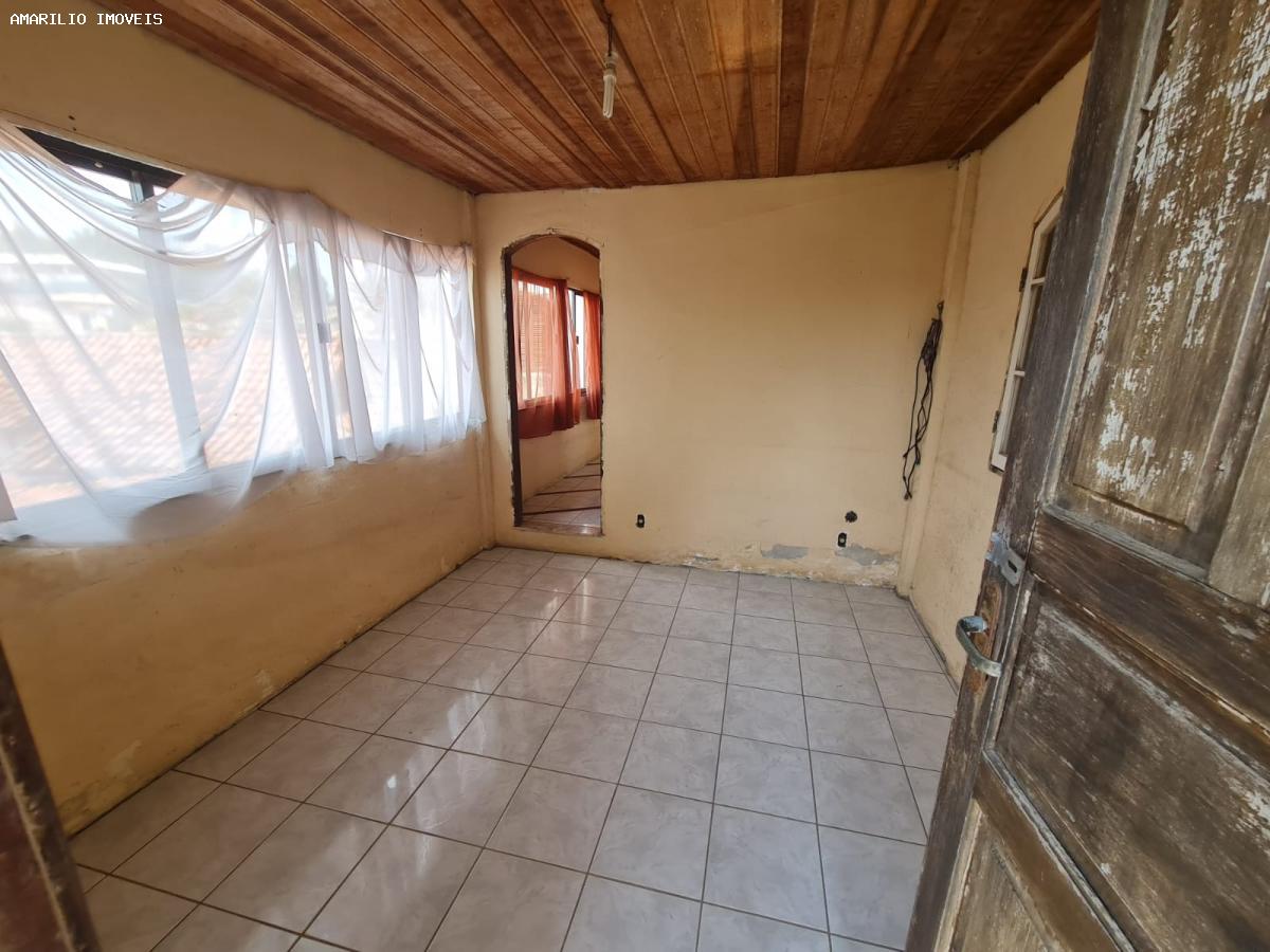 Casa à venda com 4 quartos, 360m² - Foto 11