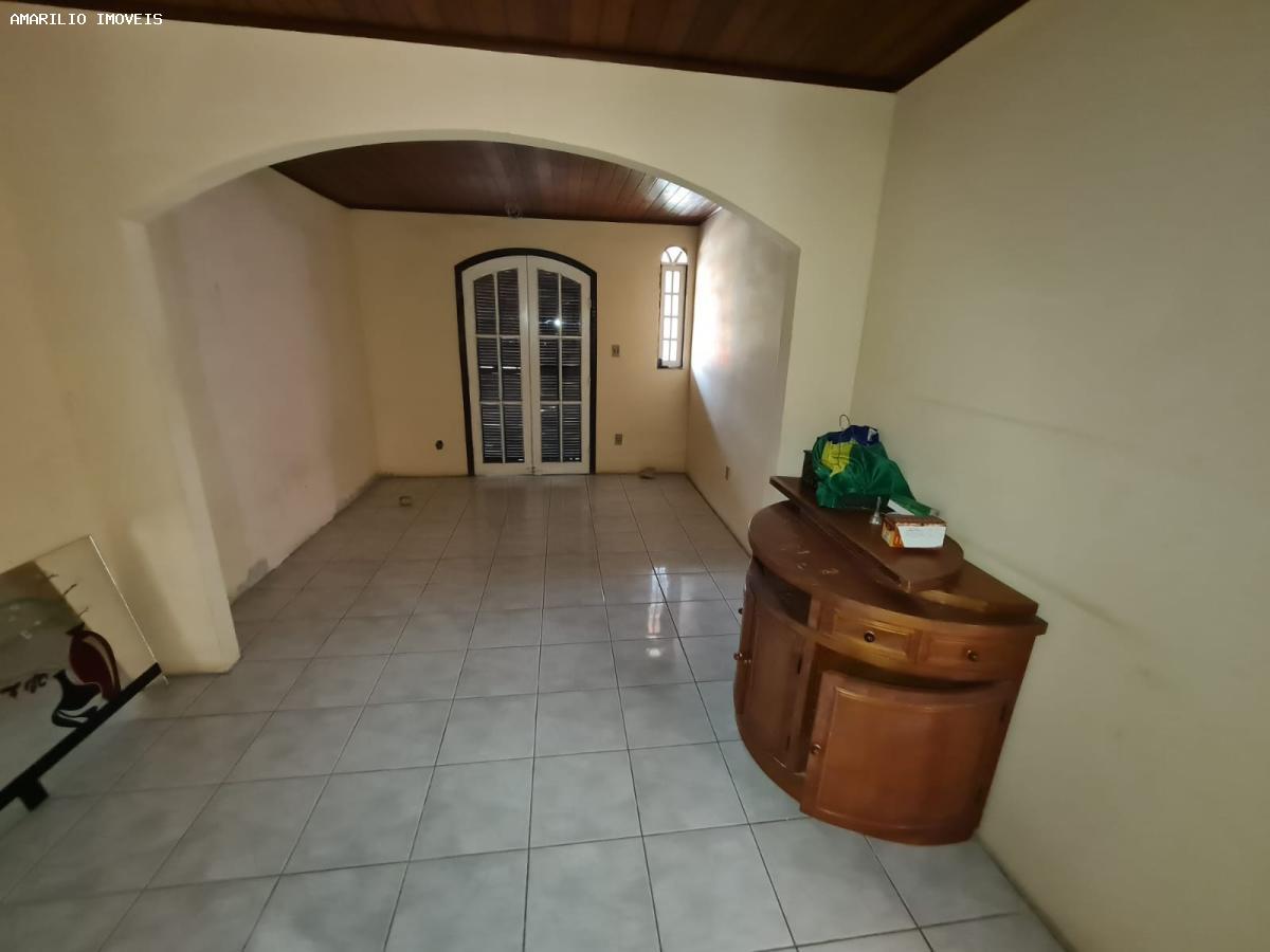 Casa à venda com 4 quartos, 360m² - Foto 14