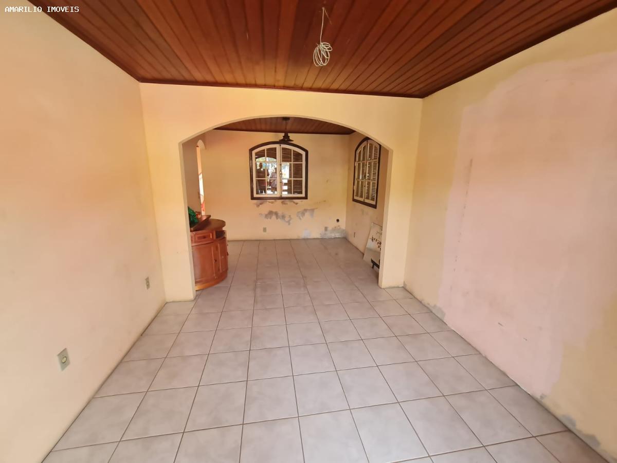 Casa à venda com 4 quartos, 360m² - Foto 22