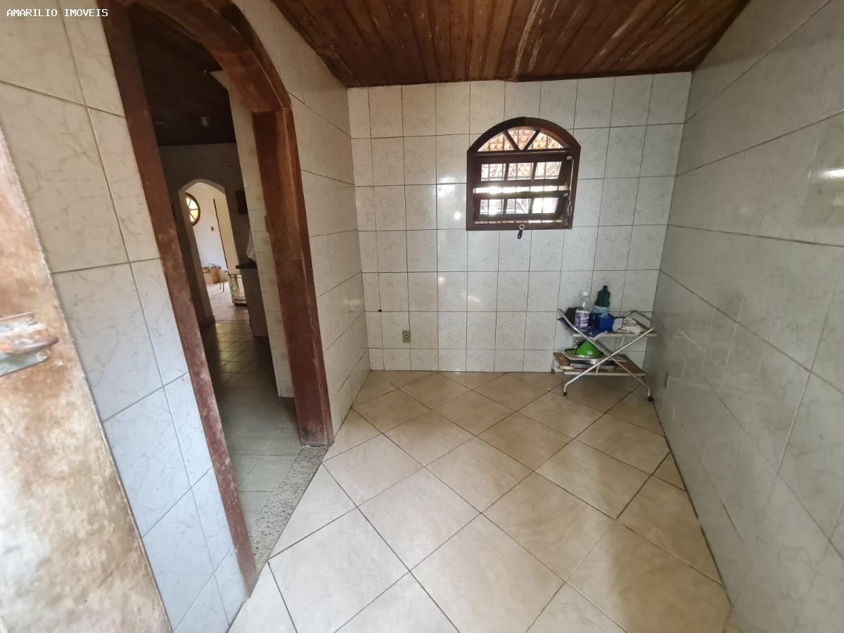 Casa à venda com 4 quartos, 360m² - Foto 25