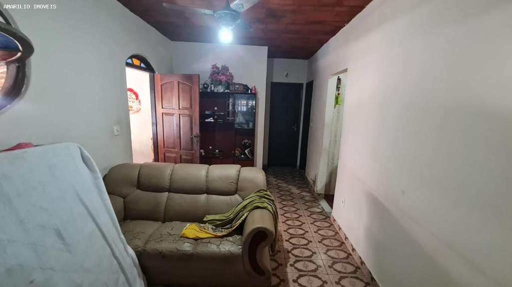 Casa à venda com 4 quartos, 420m² - Foto 3