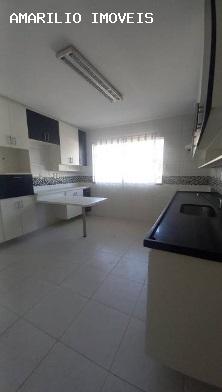 Casa à venda com 4 quartos, 360m² - Foto 7