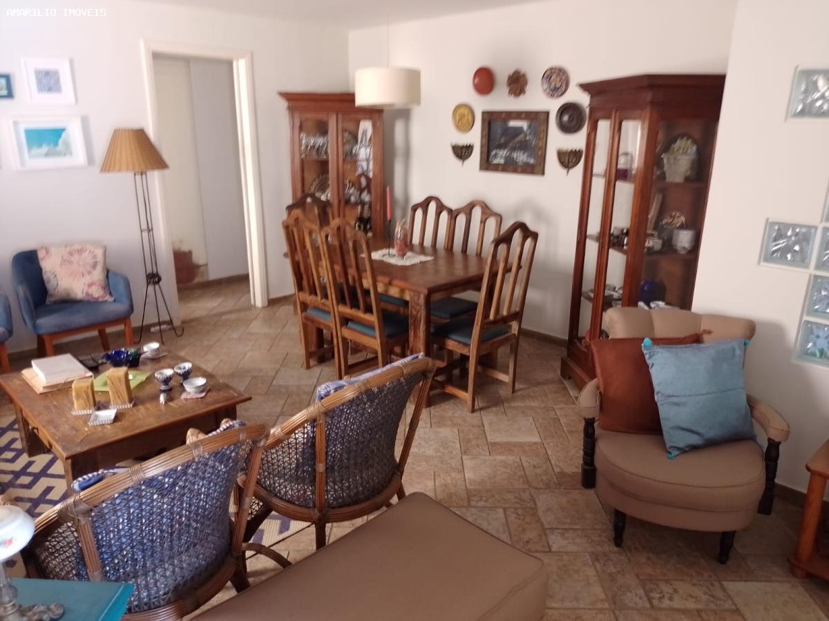 Casa à venda com 3 quartos, 250m² - Foto 5