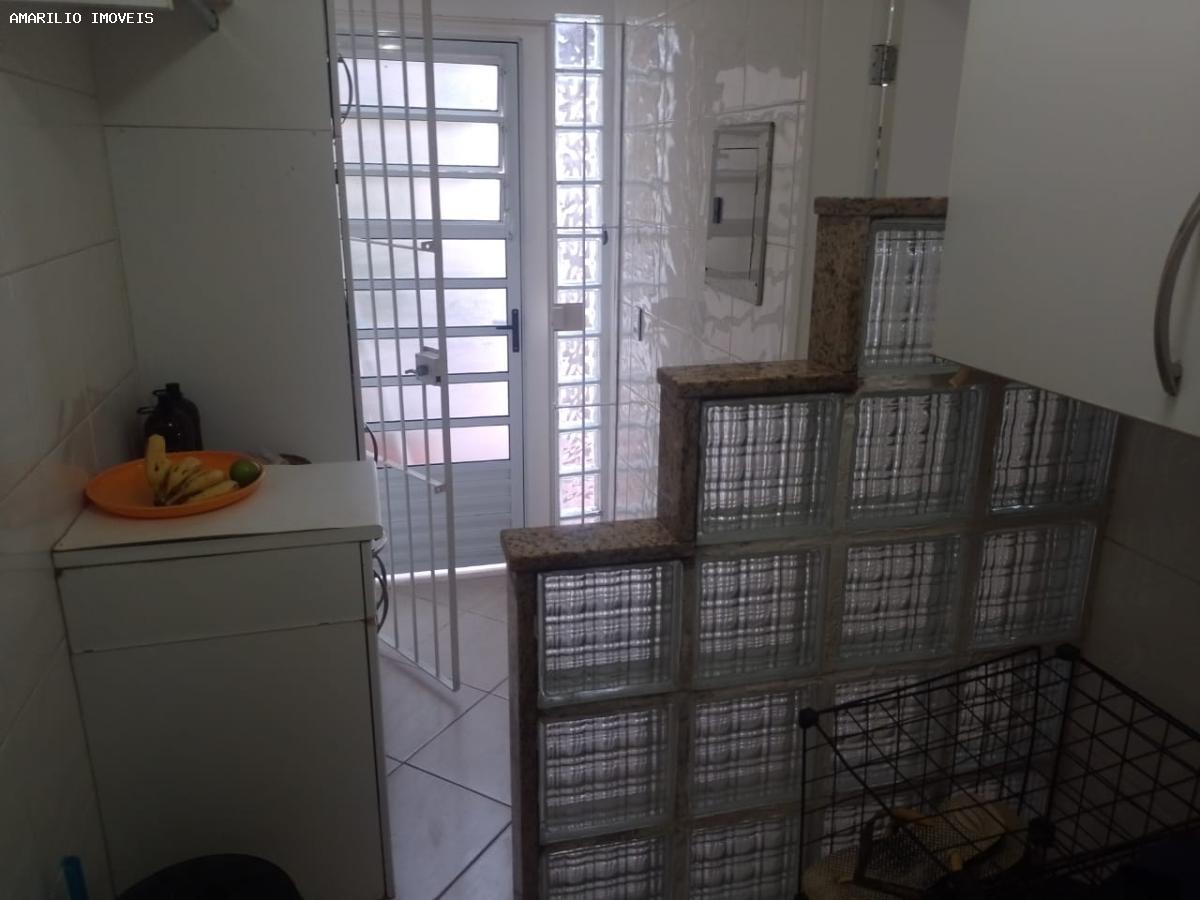 Casa à venda com 3 quartos, 250m² - Foto 29