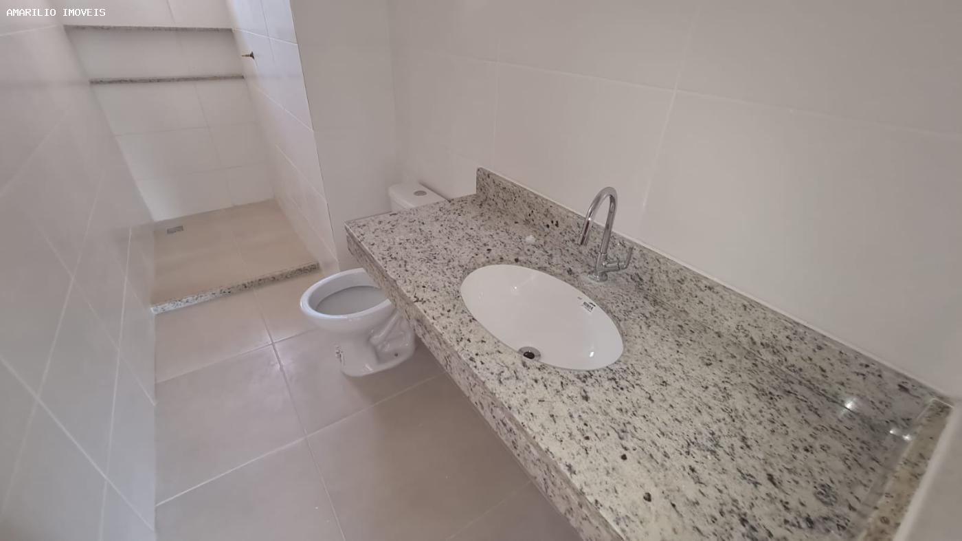 Casa à venda com 2 quartos, 189m² - Foto 14