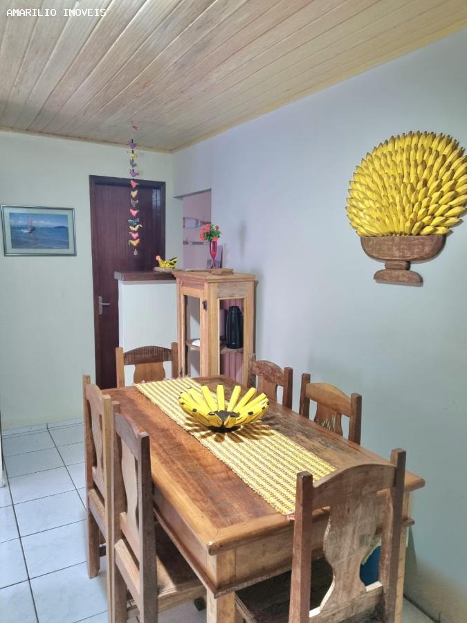 Casa à venda com 2 quartos, 70m² - Foto 5