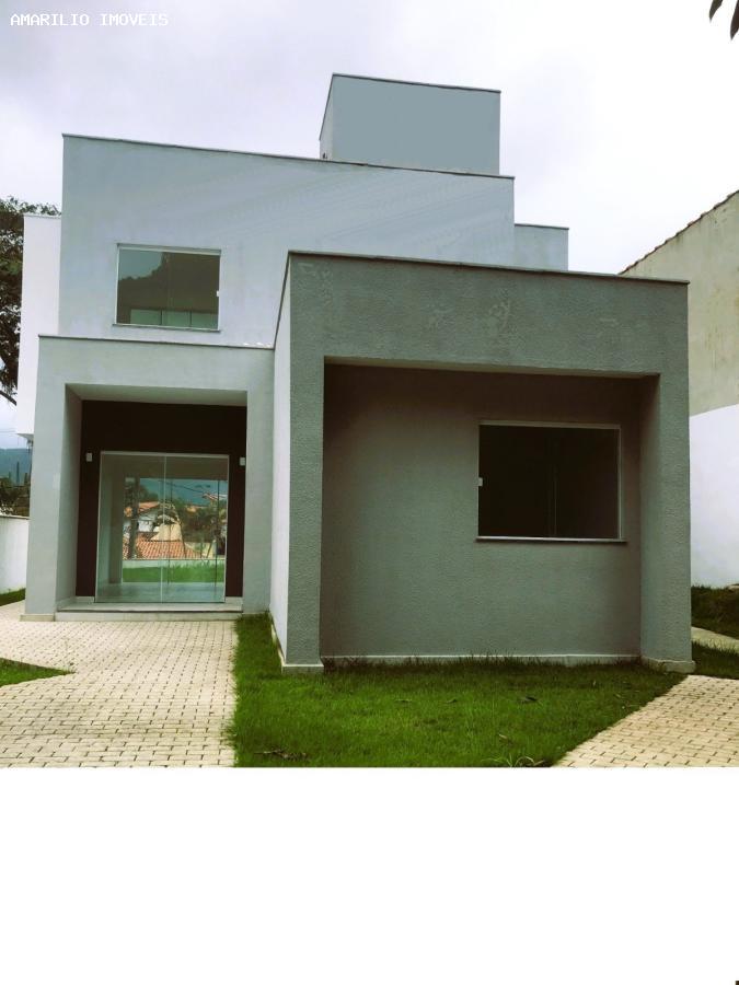 Casa à venda com 3 quartos, 326m² - Foto 1