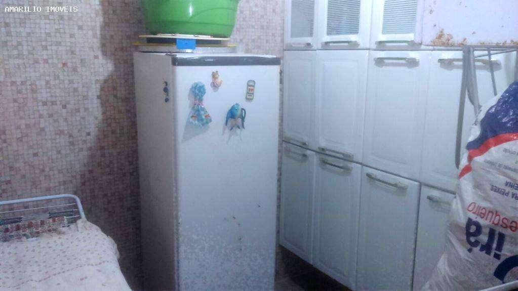 Chácara à venda com 3 quartos, 300m² - Foto 17