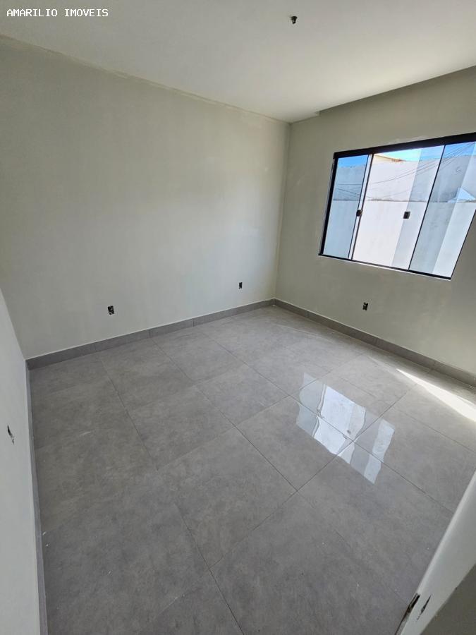 Casa à venda com 2 quartos, 180m² - Foto 8