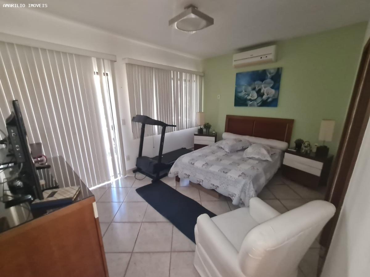 Casa à venda com 3 quartos, 450m² - Foto 19