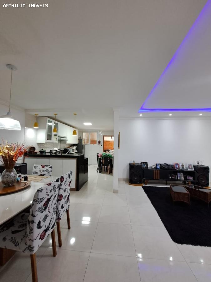 Casa à venda com 3 quartos, 480m² - Foto 10