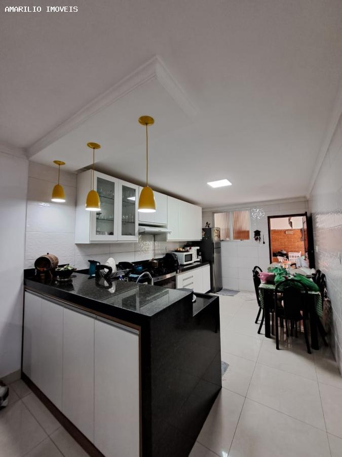 Casa à venda com 3 quartos, 480m² - Foto 30