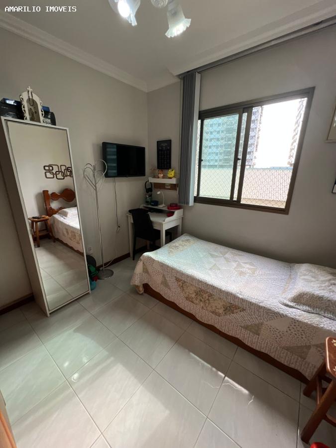 Apartamento à venda com 3 quartos - Foto 11