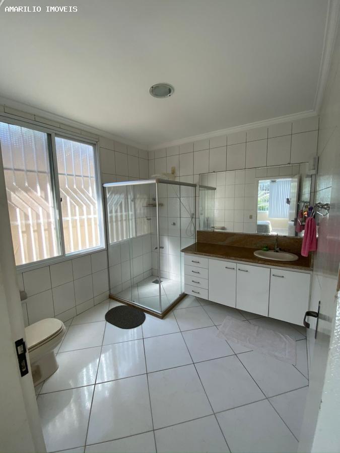 Casa à venda com 4 quartos, 1200m² - Foto 4