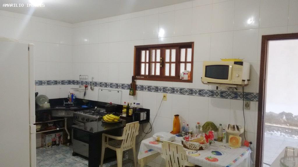 Casa à venda com 2 quartos, 210m² - Foto 6