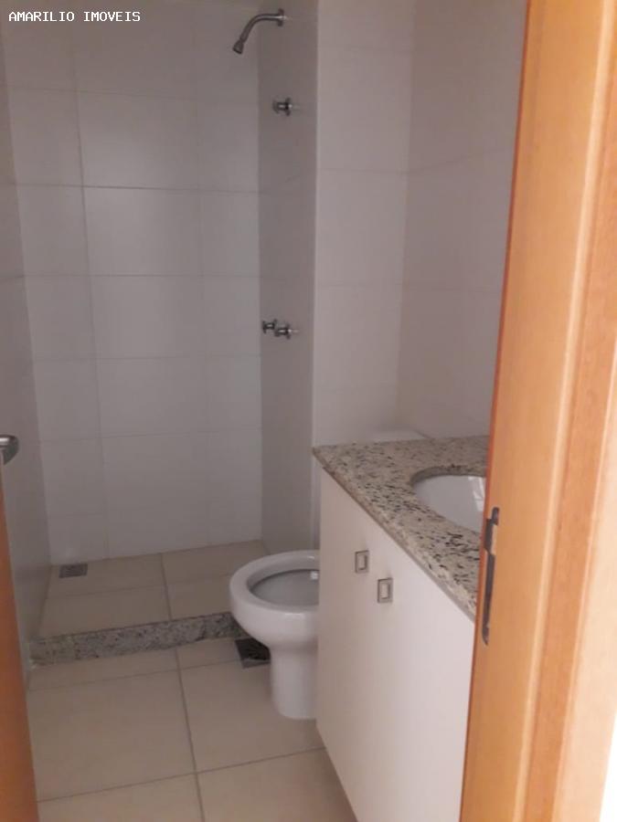 Apartamento à venda com 3 quartos - Foto 5