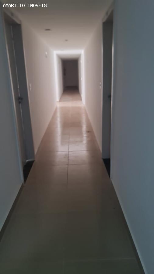 Apartamento à venda com 2 quartos - Foto 2