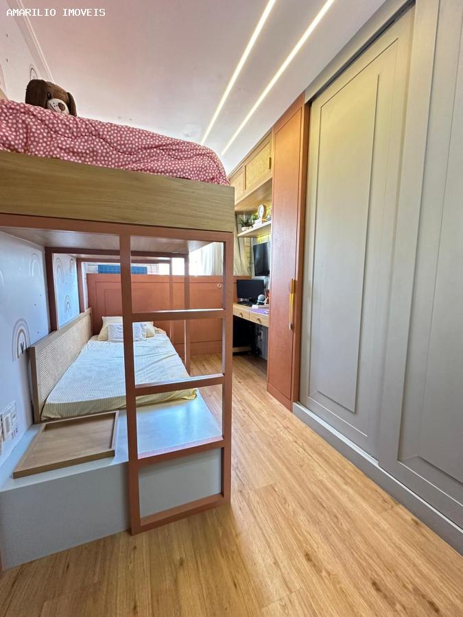 Apartamento à venda com 3 quartos - Foto 12