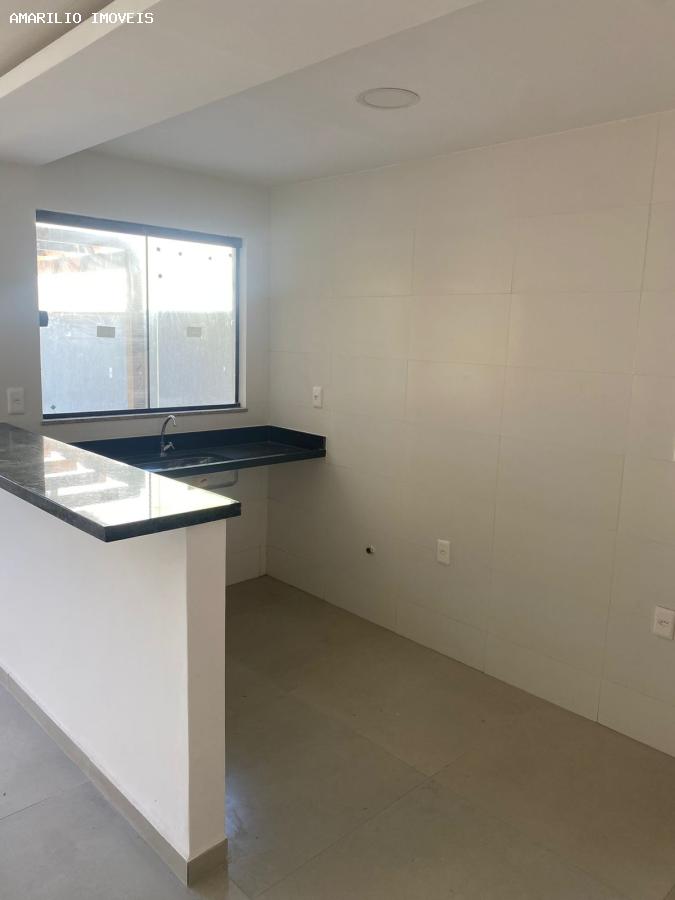 Casa à venda com 3 quartos, 240m² - Foto 4