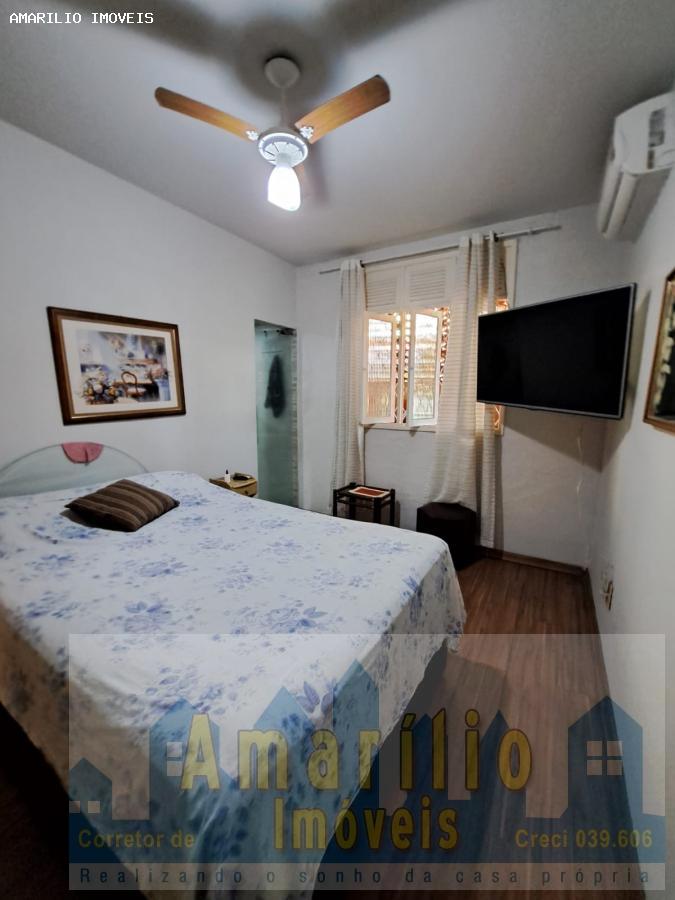 Casa à venda com 3 quartos, 360m² - Foto 14