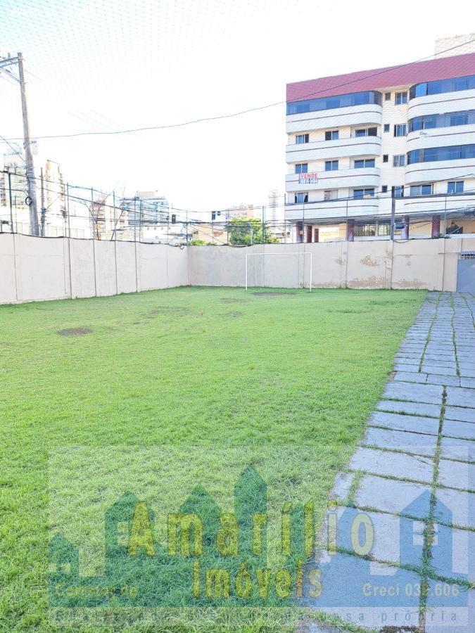 Casa à venda com 3 quartos, 360m² - Foto 30