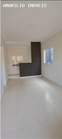 Casa à venda com 2 quartos, 180m² - Foto 2